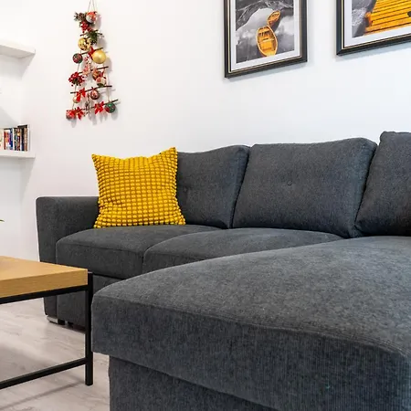 Apartamento Mohost Zen - Elevated Mountain View Hideaway Braşov